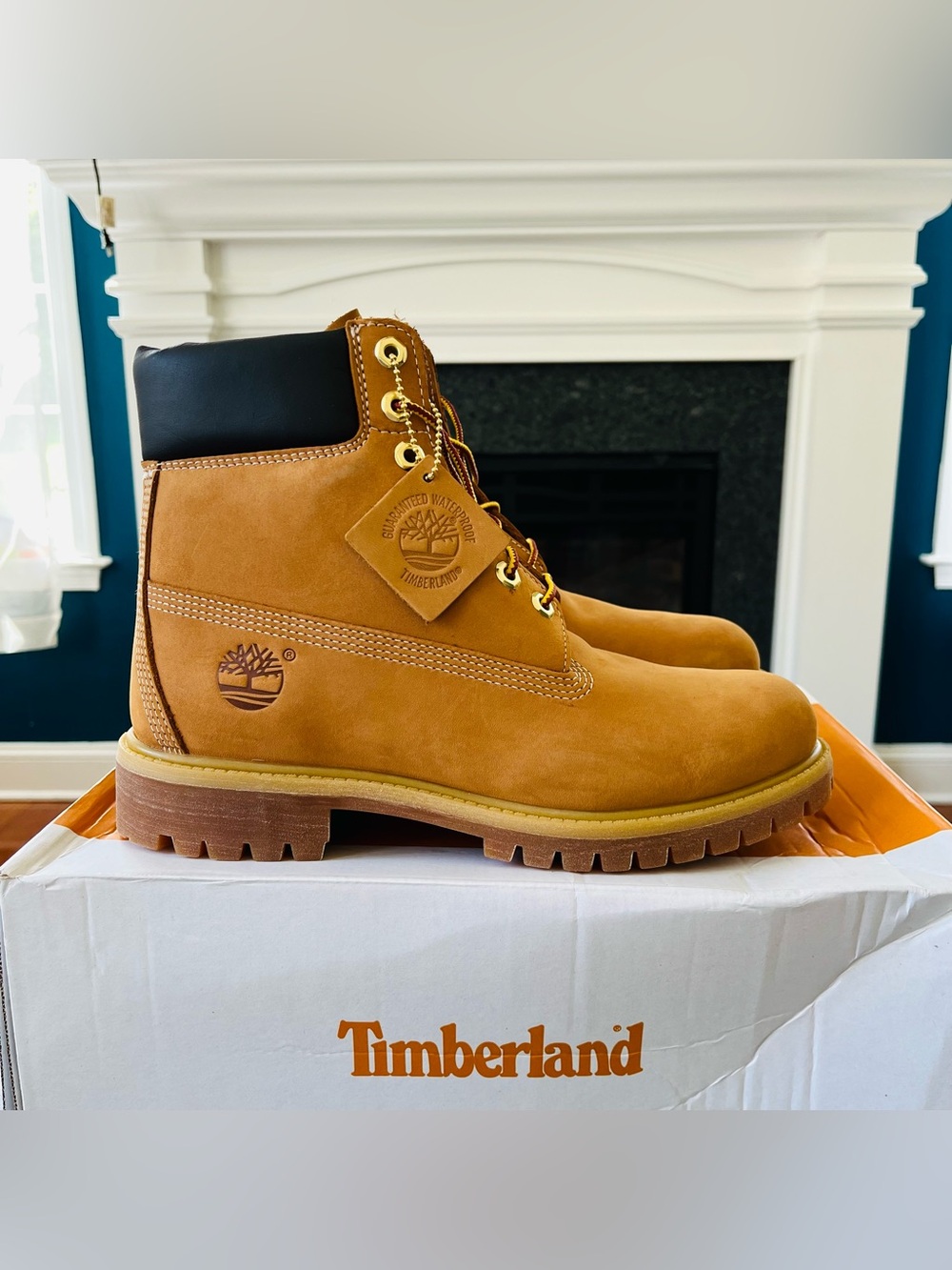 Sz 8 Wide Timberland 6” Inch CLASSIC Premium BOOTS Men’s 010061 Wheat Nubuck